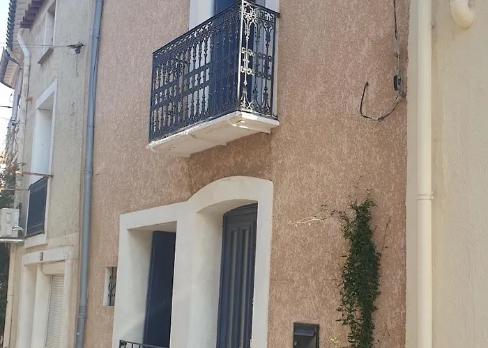 Maison De Village Proche De L\'Etang Et De La Mer